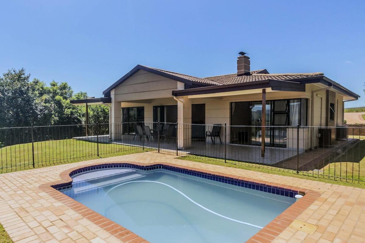Serenity, Cathkin Estates By Euphoric Leisure Winterton Exterior photo